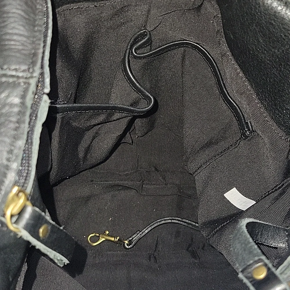 Duluth Trading Co. Black Leather Hobo Crossbody Shoulder Bag